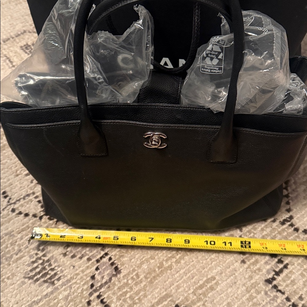 Chanel Executive Black Tote Bag - Picture 16 of 16